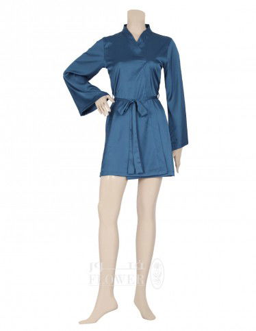 Short satin robe